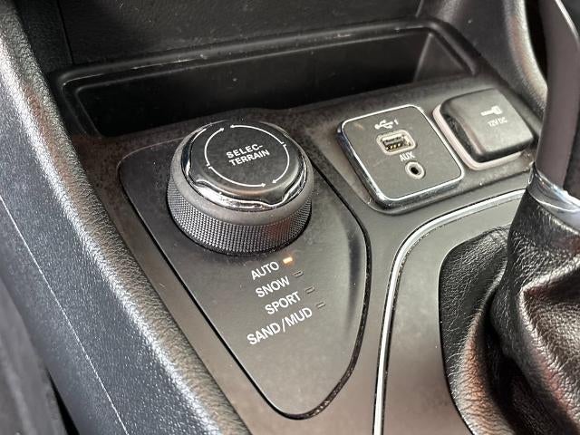 2022 Jeep Cherokee Latitude Lux 4x4