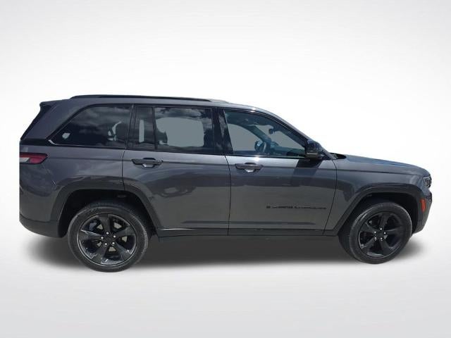 2023 Jeep Grand Cherokee Altitude 4x4