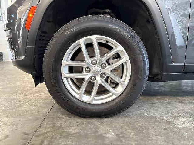 2025 Jeep Grand Cherokee L Laredo X 4x4