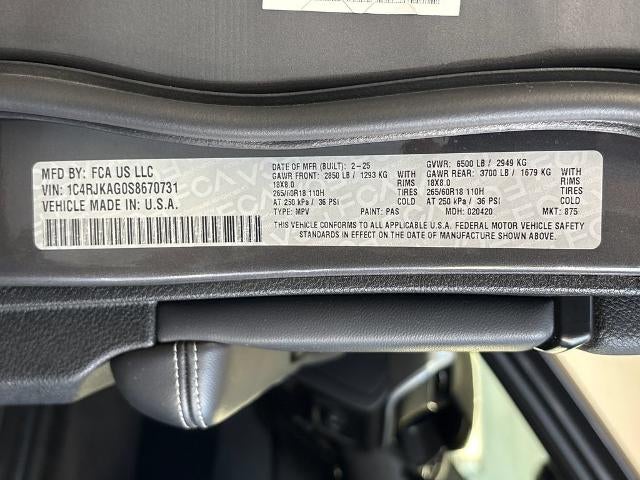 2025 Jeep Grand Cherokee L Laredo X 4x4