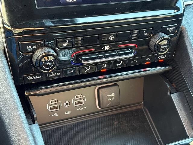 2025 Jeep Grand Cherokee L Laredo X 4x4