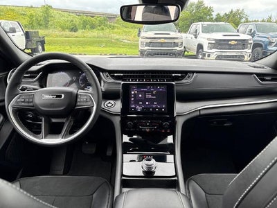 2025 Jeep Grand Cherokee L Altitude X 4x4