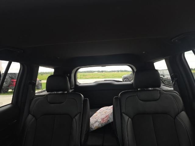 2025 Jeep Grand Cherokee L Altitude X 4x4