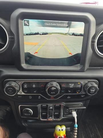 2023 Jeep Gladiator Overland 4x4