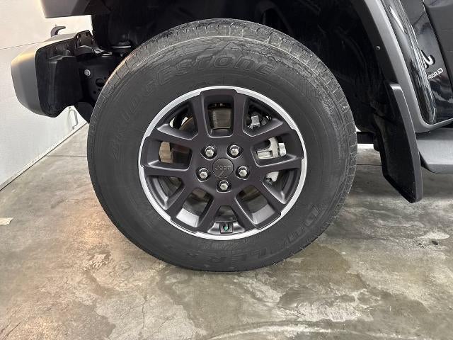 2023 Jeep Gladiator Overland 4x4