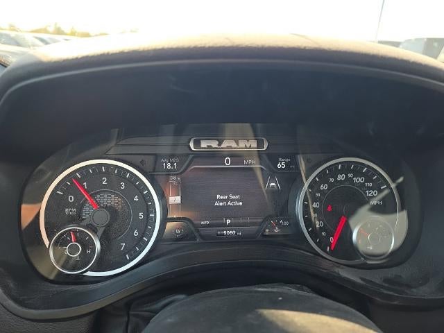 2025 RAM 1500 Big Horn Crew Cab 4x4 5'7" Box