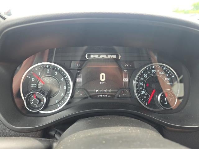 2024 RAM 1500 Big Horn Crew Cab 4x4 5'7" Box