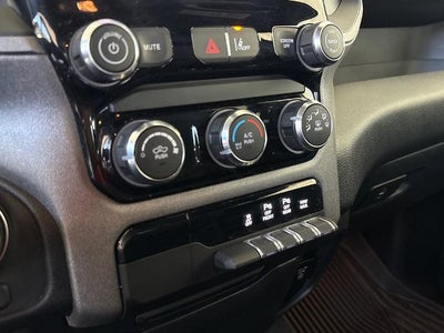 2025 RAM 1500 Warlock Crew Cab 4x4 5'7" Box