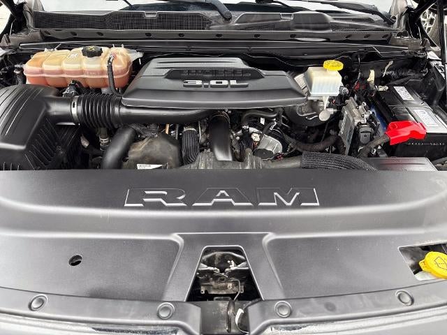 2021 RAM 1500 Limited Crew Cab 4x4 5'7" Box
