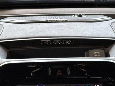 2022 RAM 1500 Limited Crew Cab 4x4 5'7" Box