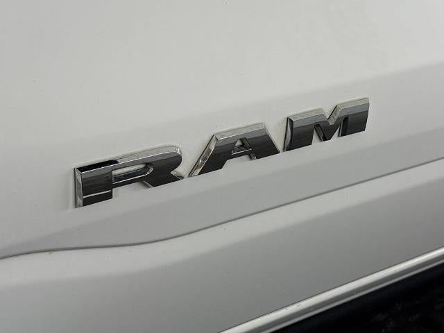 2025 RAM 1500 Laramie Crew Cab 4x4 5'7" Box