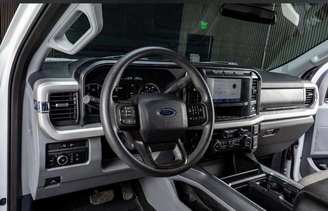 2024 Ford F-350 XLT