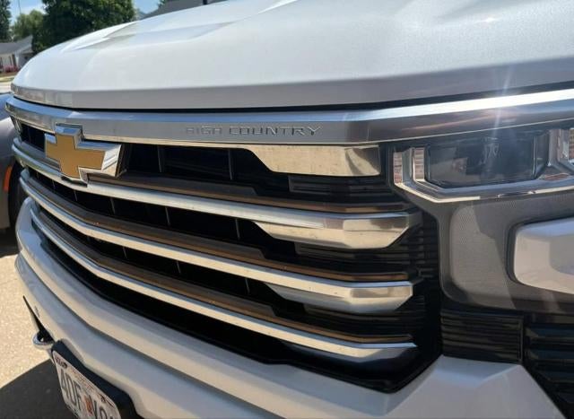 2022 Chevrolet Silverado 1500 High Country