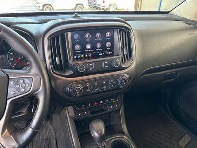 2022 GMC Canyon 4WD AT4 w/Leather