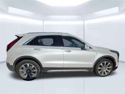 2023 Cadillac XT4 AWD Premium Luxury