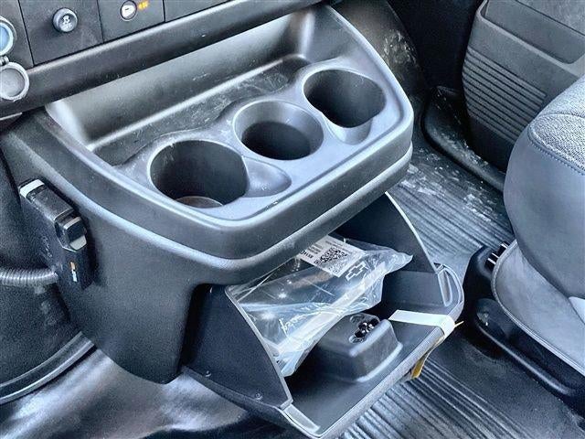 2024 Chevrolet Express Cutaway 3500 Base