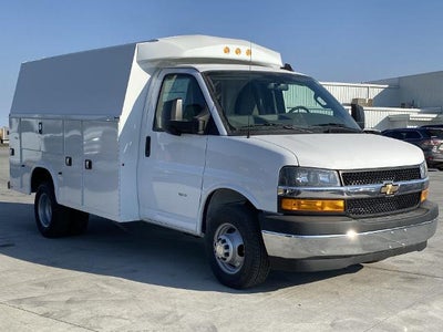 2024 Chevrolet Express Cutaway 3500 Base