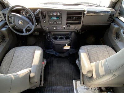 2024 Chevrolet Express Cutaway 3500 Base