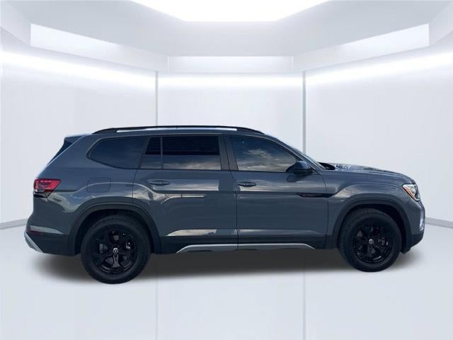 2024 Volkswagen Atlas 2.0T Peak Edition SE w/Technology