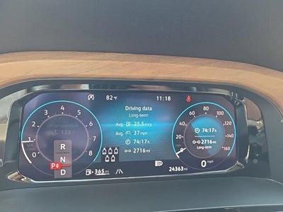2025 Volkswagen Atlas 2.0T SE w/Technology