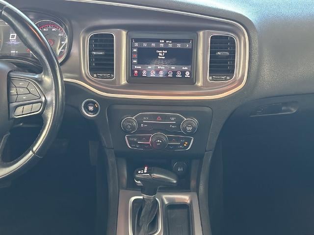 2022 Dodge Charger SXT RWD