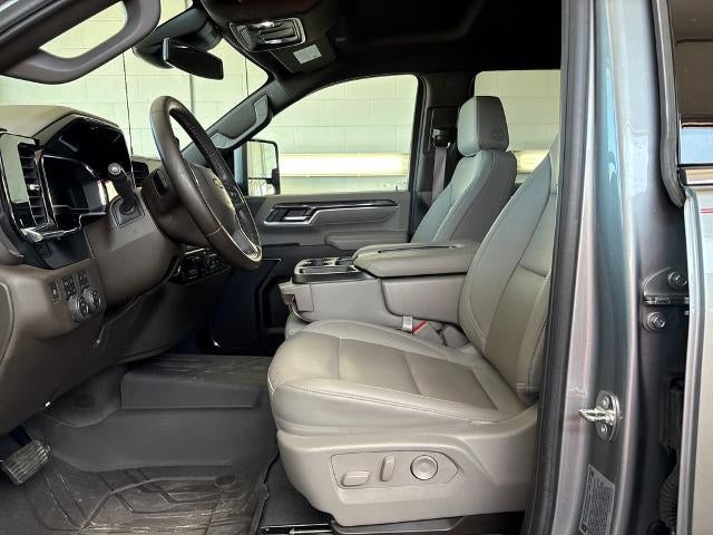 2024 Chevrolet Silverado 3500 HD LTZ