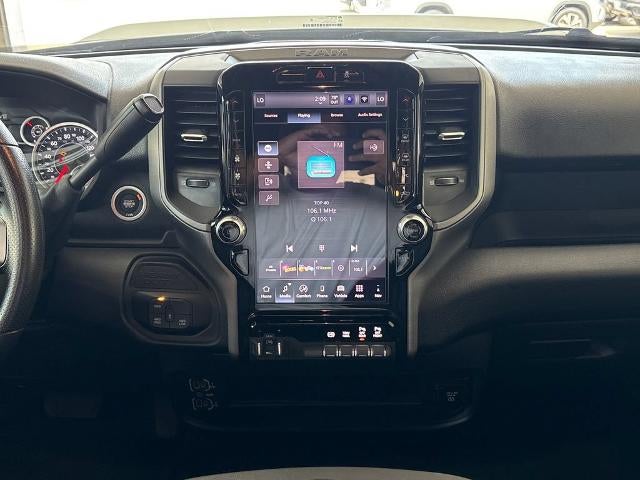 2026 RAM 2500 Black Express Crew Cab 4x4 6'4" Box