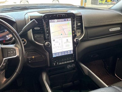 2024 RAM 3500 Laramie Crew Cab 4x4 8' Box