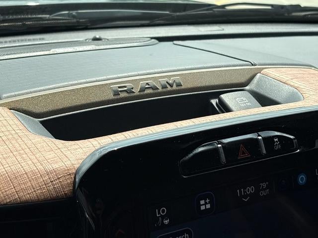 2024 RAM 3500 Limited Longhorn Crew Cab 4x4 8' Box