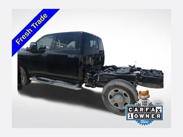 2024 RAM 2500 Tradesman Crew Cab 4x4 6'4" Box
