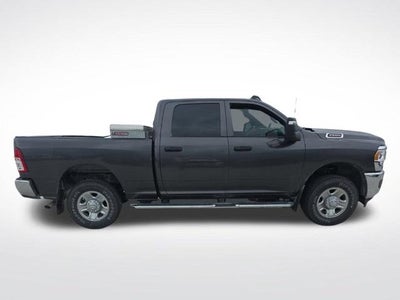 2024 RAM 2500 Tradesman Crew Cab 4x4 6'4" Box