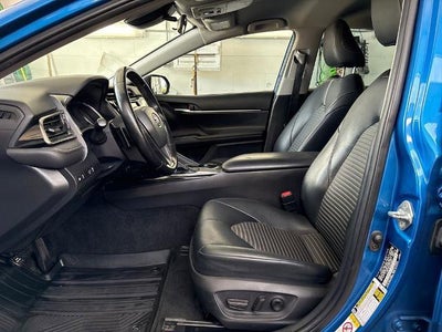 2019 Toyota Camry SE
