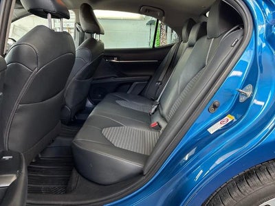2019 Toyota Camry SE