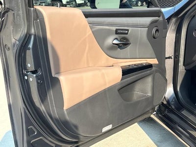 2025 Lexus ES 300h ES 300h