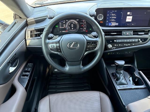 2025 Lexus ES 300h ES 300h