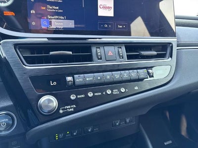 2025 Lexus ES 300h ES 300h