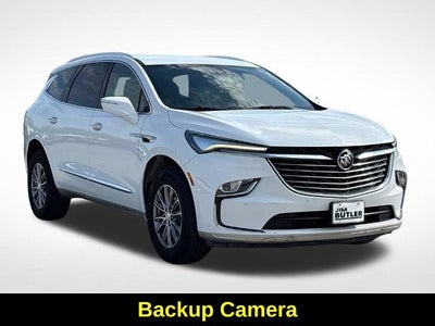 2022 Buick Enclave Essence