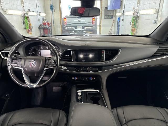2022 Buick Enclave Essence