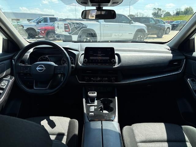 2025 Nissan Rogue SV FWD