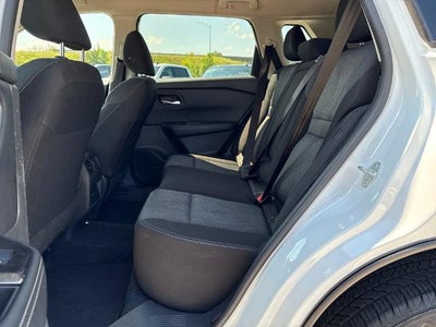 2025 Nissan Rogue SV FWD