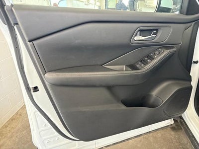2025 Nissan Rogue SV FWD