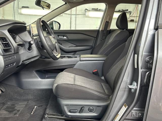2025 Nissan Rogue SV Intelligent AWD