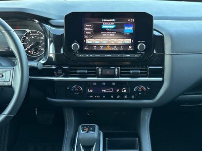 2025 Nissan Pathfinder SV 4WD