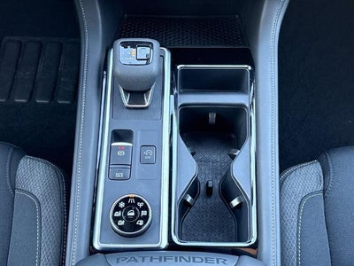 2025 Nissan Pathfinder SV 4WD