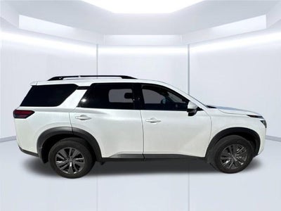 2025 Nissan Pathfinder SV 4WD