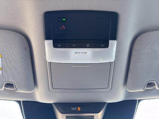 2025 Nissan Pathfinder SV 4WD