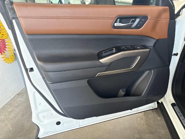 2024 Nissan Pathfinder Platinum 4WD