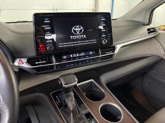 2023 Toyota Sienna XLE