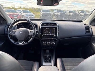 2023 Mitsubishi Outlander Sport ES