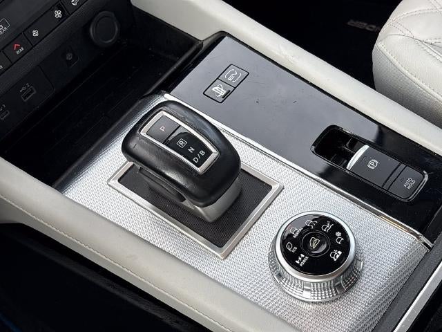 2023 Mitsubishi Outlander PHEV SEL